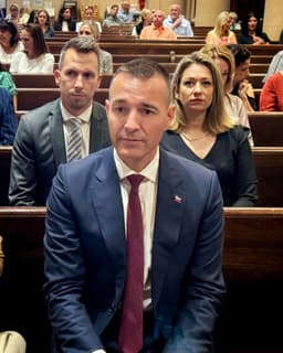 Tomáš Drucker v kostole. Zdroj: Facebook/Tomáš Drucker