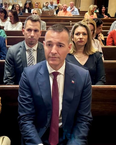 Tomáš Drucker v kostole. Zdroj: Facebook/Tomáš Drucker