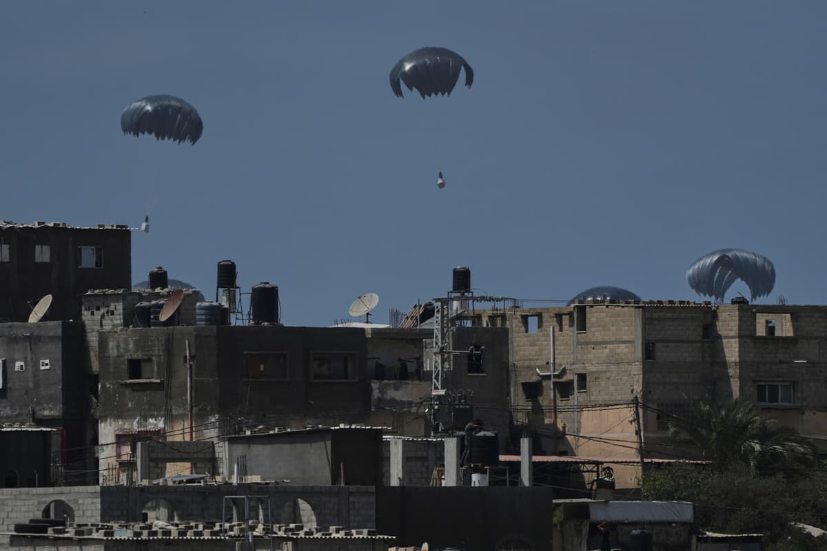 Zhadzovanie humanitárnej pomoci do Pásma Gazy. Foto TASR/AP