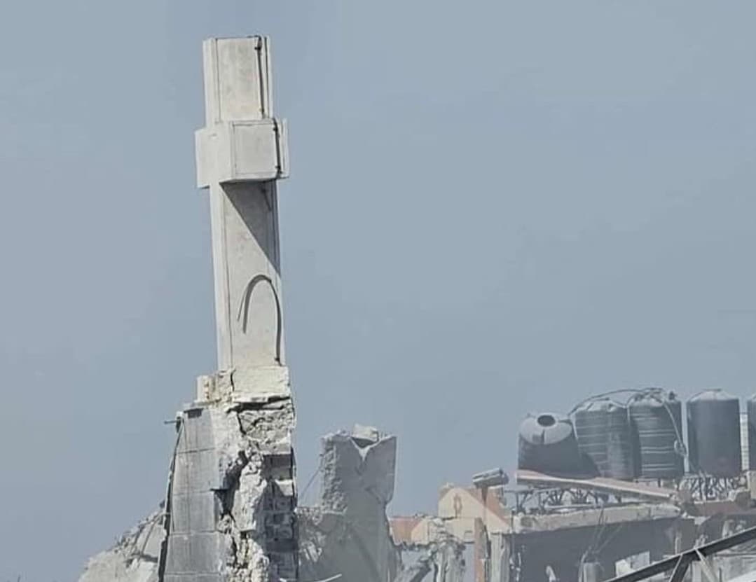 Katolícky Kostol Svätej rodiny v meste Gaza po bombardovaní IDF 17. júla 2025. Foto: Palestian Christians/FB