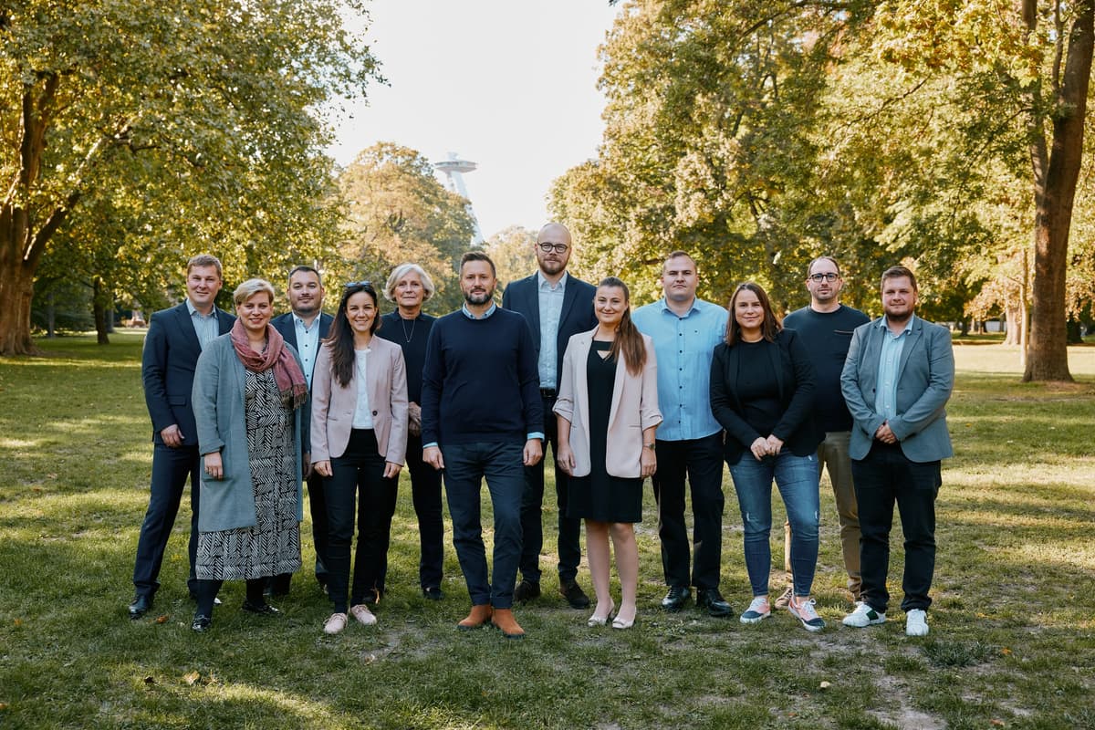 Zuzana Kolman Šebestová druhá z ľava. FOTO: Team Bratislava pre Petržalku