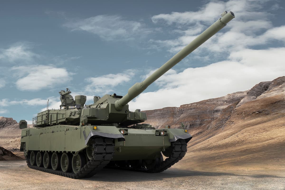 Na snímke juhokórejskej spoločnosti Hyundai Rotem tank K2. Foto: TASR/AP