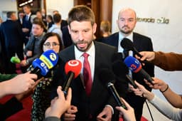 Michal Šimečka po schválení novely ústavy. Foto Novák/TASR