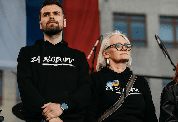 Lucia Štasselová a Rastislav Kalnovič. Foto: Facebook/Mier Ukrajine
