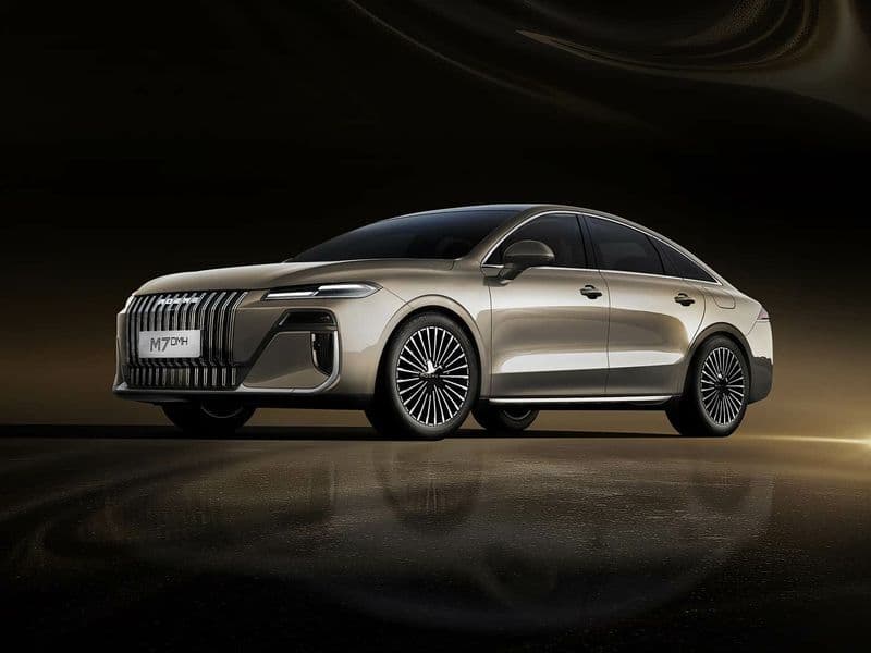 Foto: Roewe M7 DMH, zdroj: Roewe