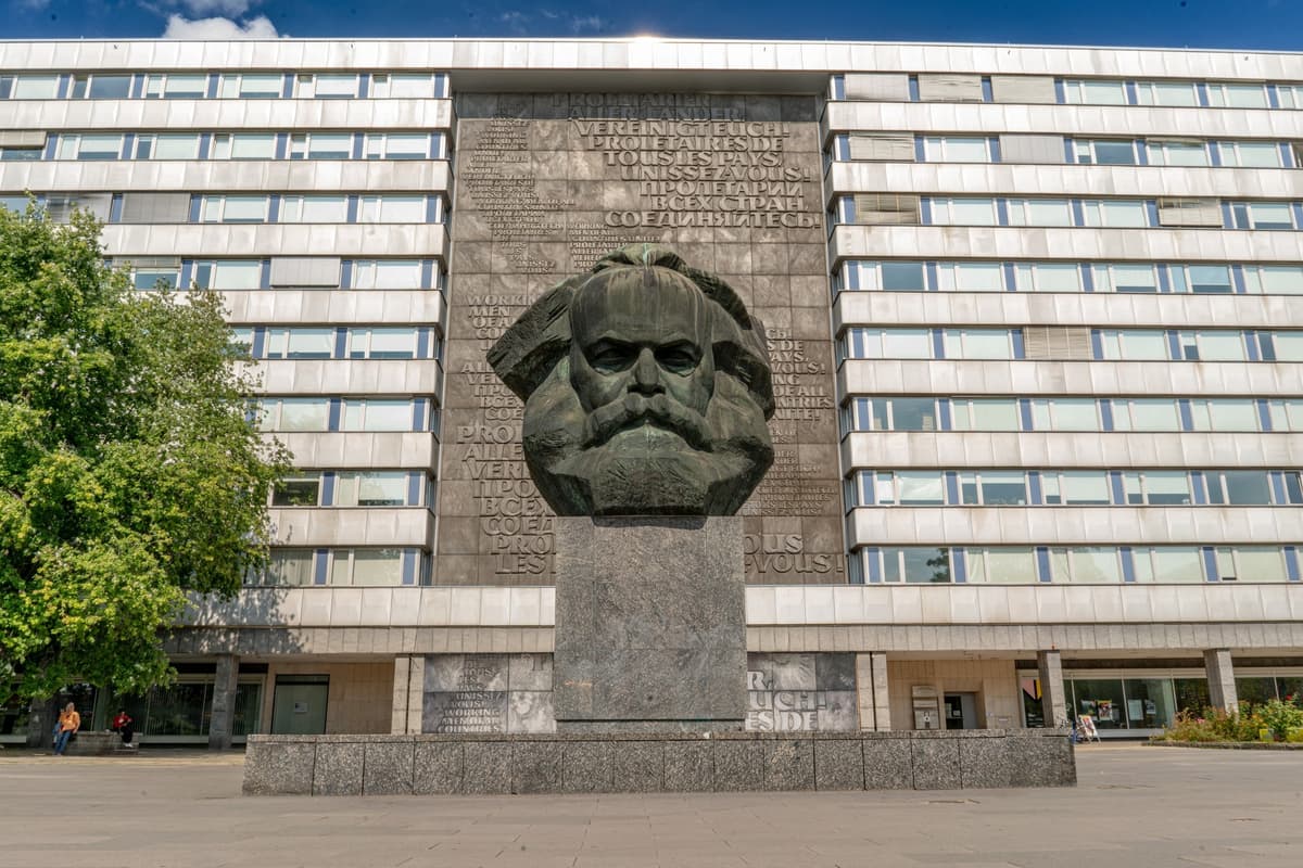 Monument Karla Marxa v nemeckom meste Chemnitz. FOTO: FB Germany Tourism
