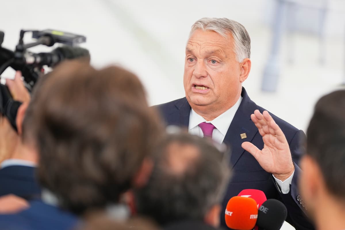 Viktor Orbán na samite v Kodani v stredu 1. októbra. Foto: TASR/AP