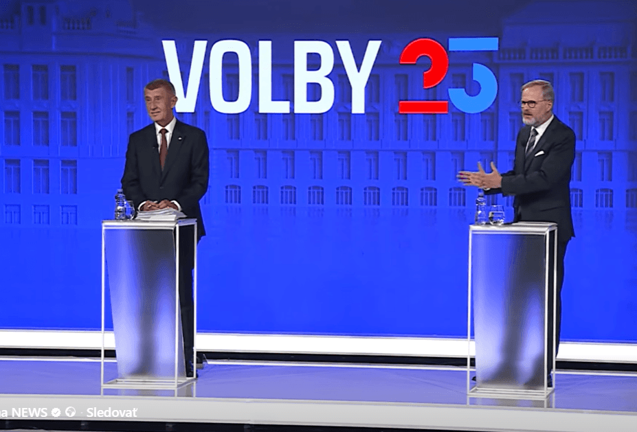 Andrej Babiš a Petr Fiala počas predvolebnej debaty. FOTO: FB CNN Prima NEWS
