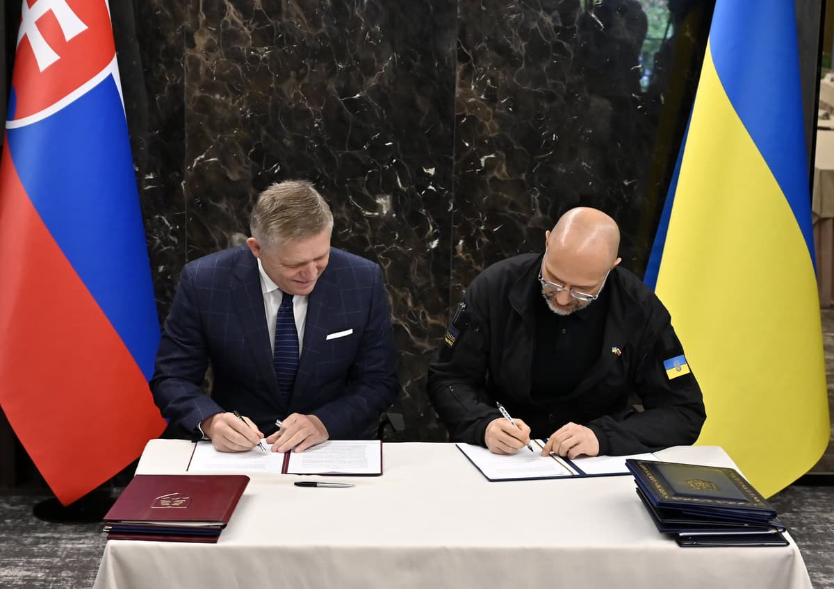 Robert Fico a Denys Šmyhaľ v roku 2024. Foto Hanc/TASR