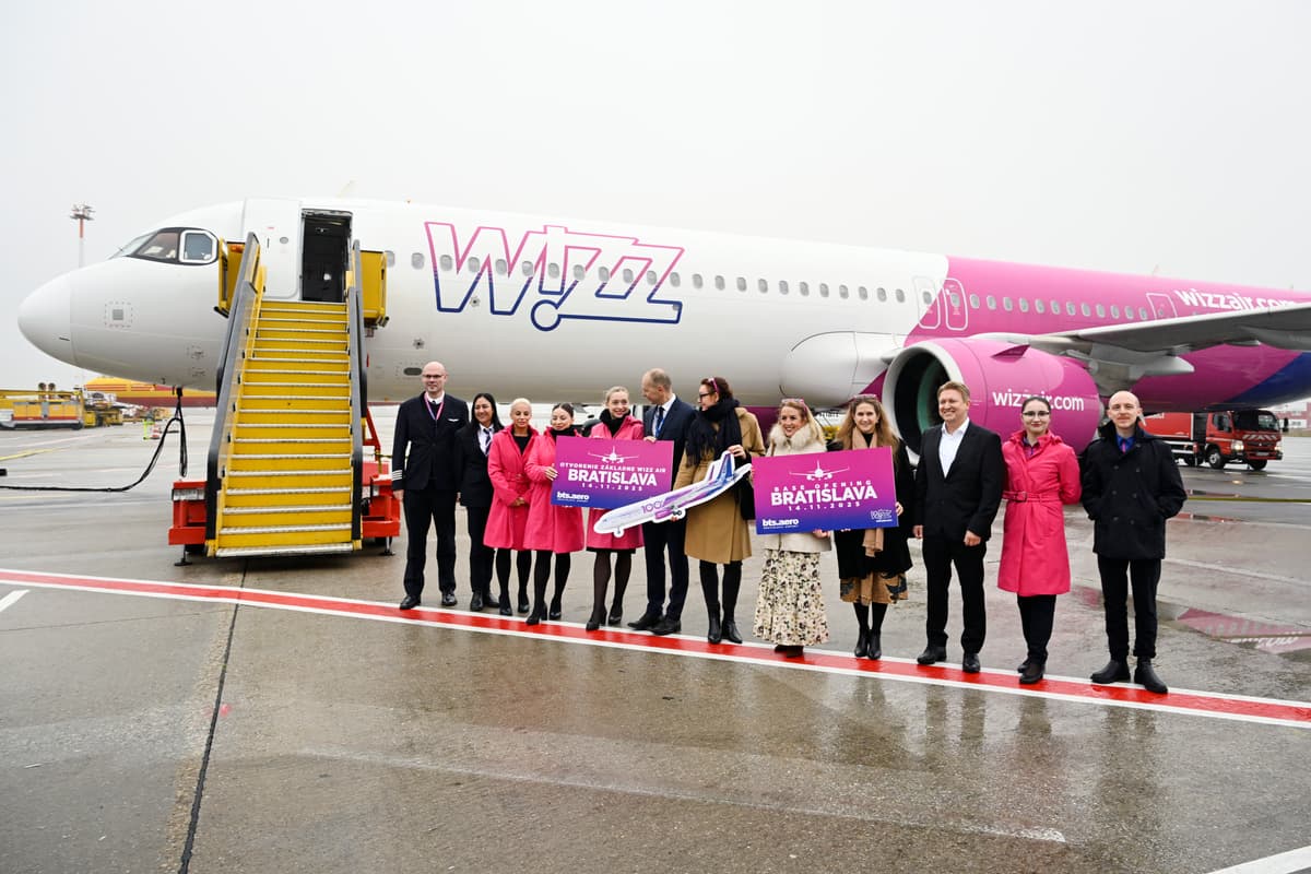Otvorenie novej základne leteckej spoločnosti Wizz Air v Bratislave. FOTO: TASR/Pavel Neubauer