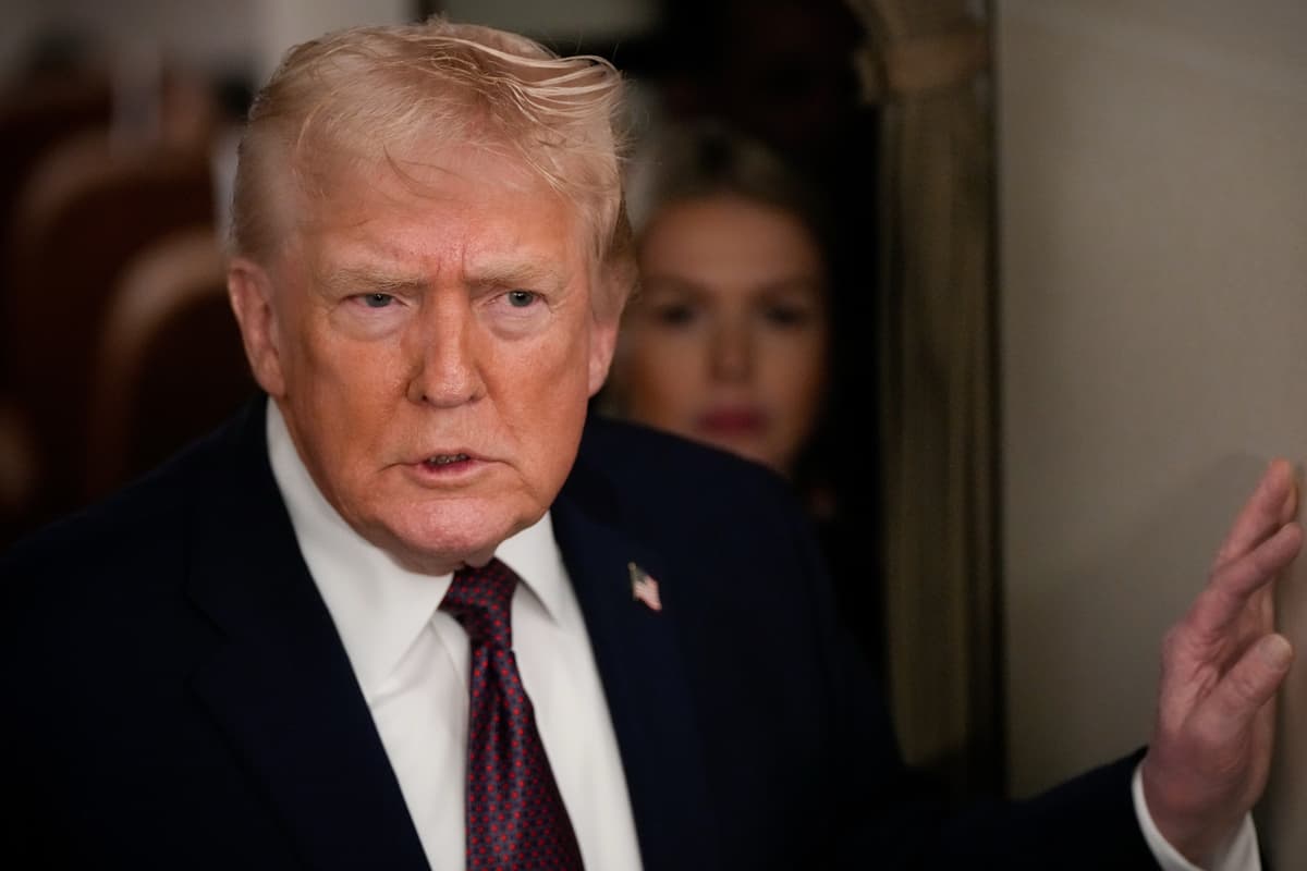 Donald Trump na palube Air Force One. Foto TASR/AP