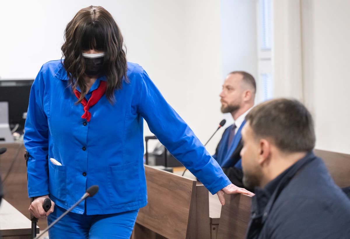Snímka zachytáva Alenu Zsuzsovú na pojednávaní špecializovaného trestného súdu. Foto: TASR/Martin Baumann