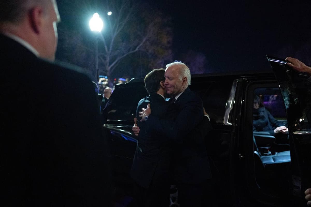 S prezidentom Bidenom. Foto: Macron/FB