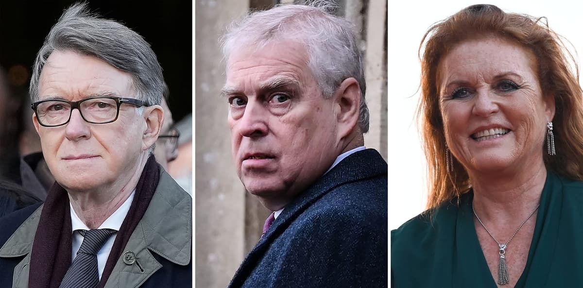 Zľava: bývalý politik a do septembra 2025 veľvyslanec Británie v USA Peter Mandelson, bývalý princ Andrew a jeho bývalá manželka Sarah Ferguson.