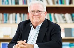 Chas Freeman. Zdroj: The American Academy of Diplomacy