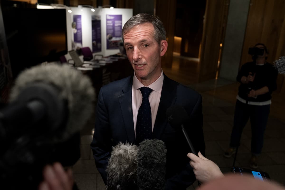 Predkladateľ návrhu zákona o asistovanej samovražde Liam McArthur. Foto Jane Barlow / PA Images / Profimedia