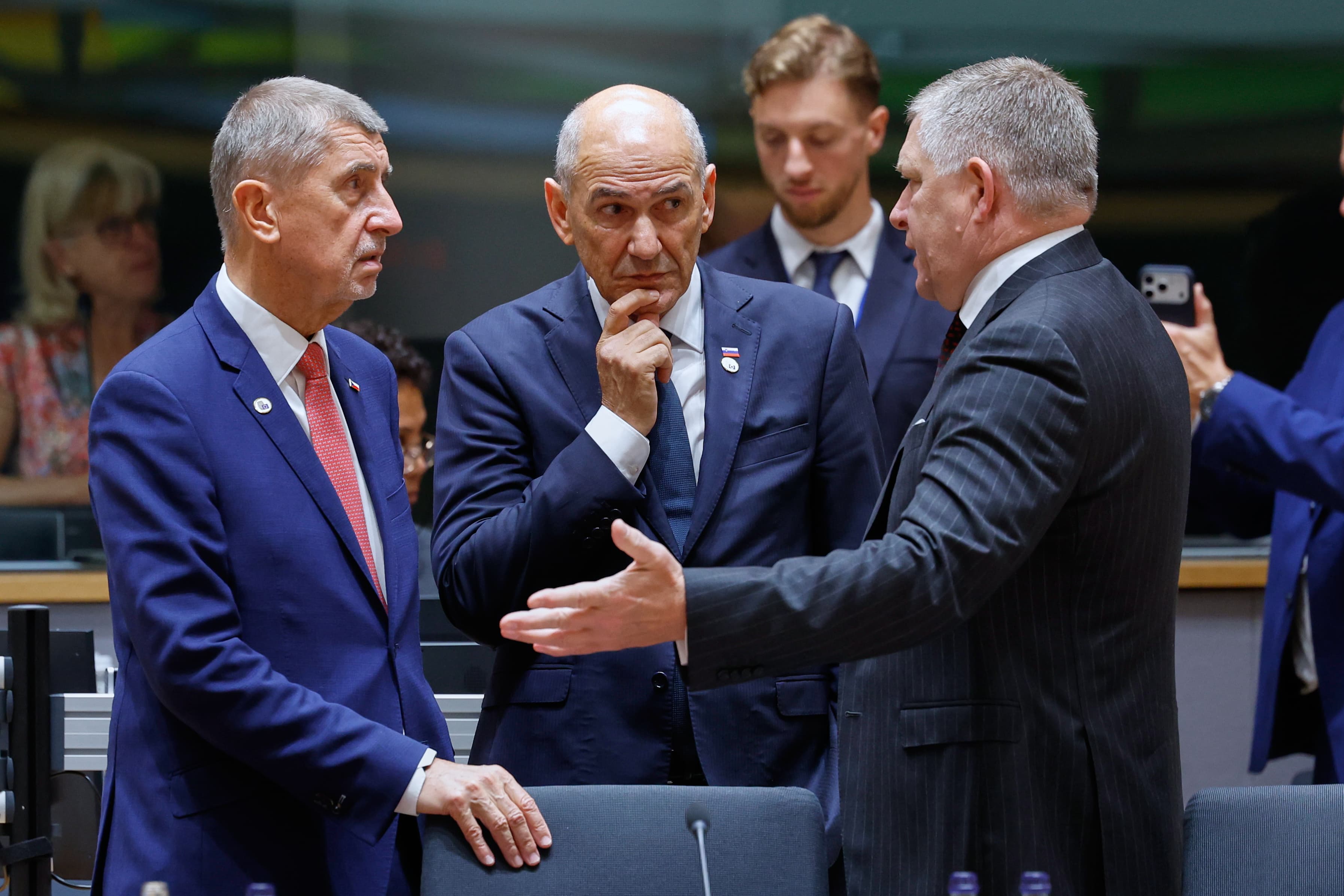 Robert Fico, Janez Janša a Andrej Babiš. Foto: TASR/AP