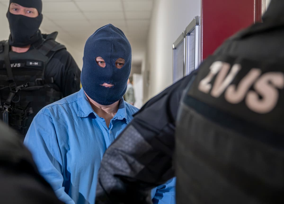 Zoltán Andruskó prichádza na pojednávanie v kauze objednávky vraždy Jána Kuciaka a v prípade prípravy vrážd prokurátorov na ŠTS v Pezinku v 6. júla 2026. Foto: Martin Baumann/TASR