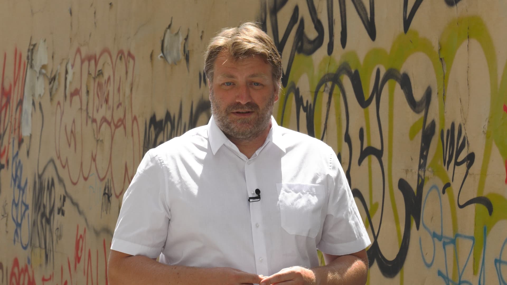 Ivan Lučanič o grafitoch v Bratislave. Foto: redakcia Marker.sk
