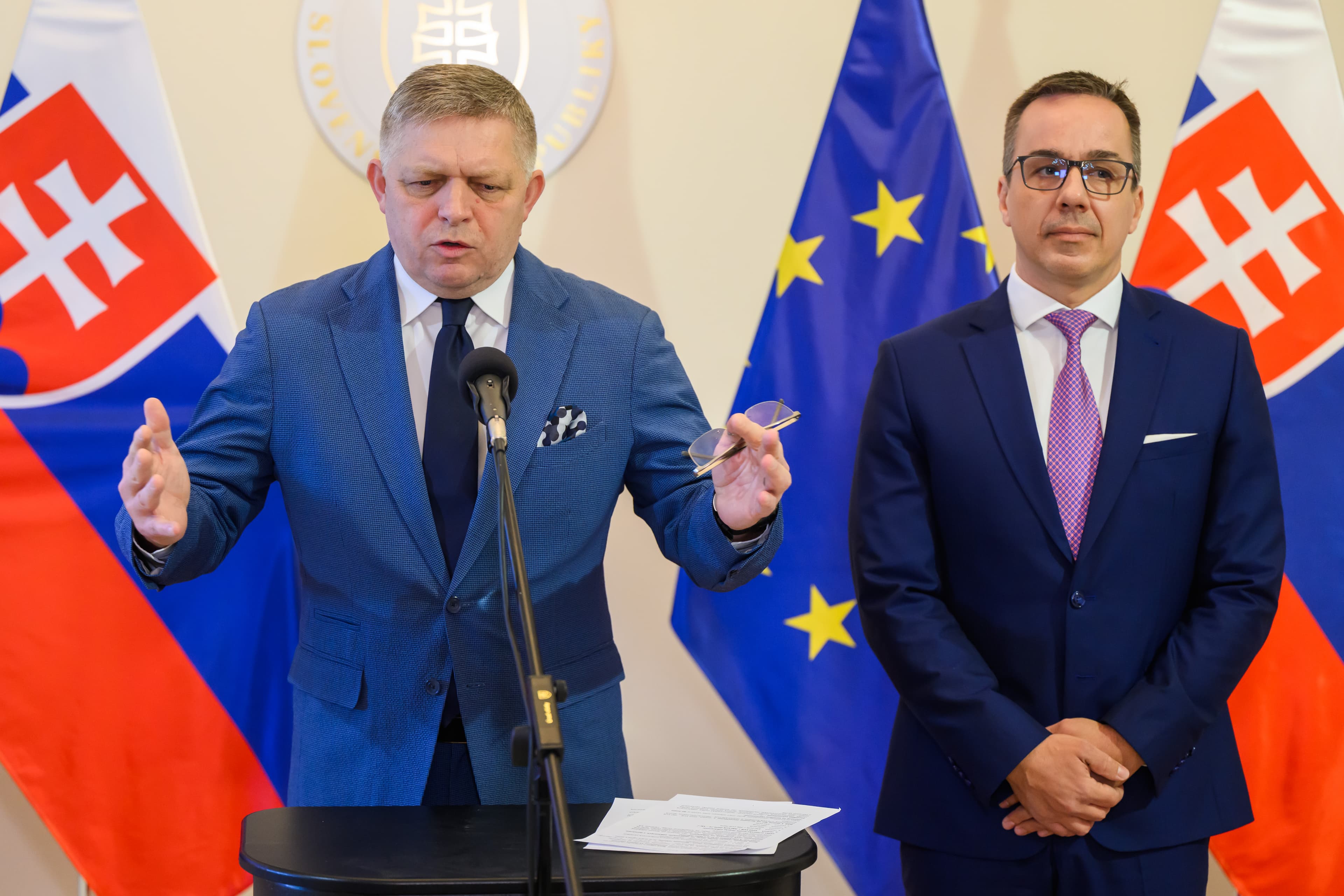 Robert Fico a Erik Tomáš. Foto: TASR / Jaroslav Novák