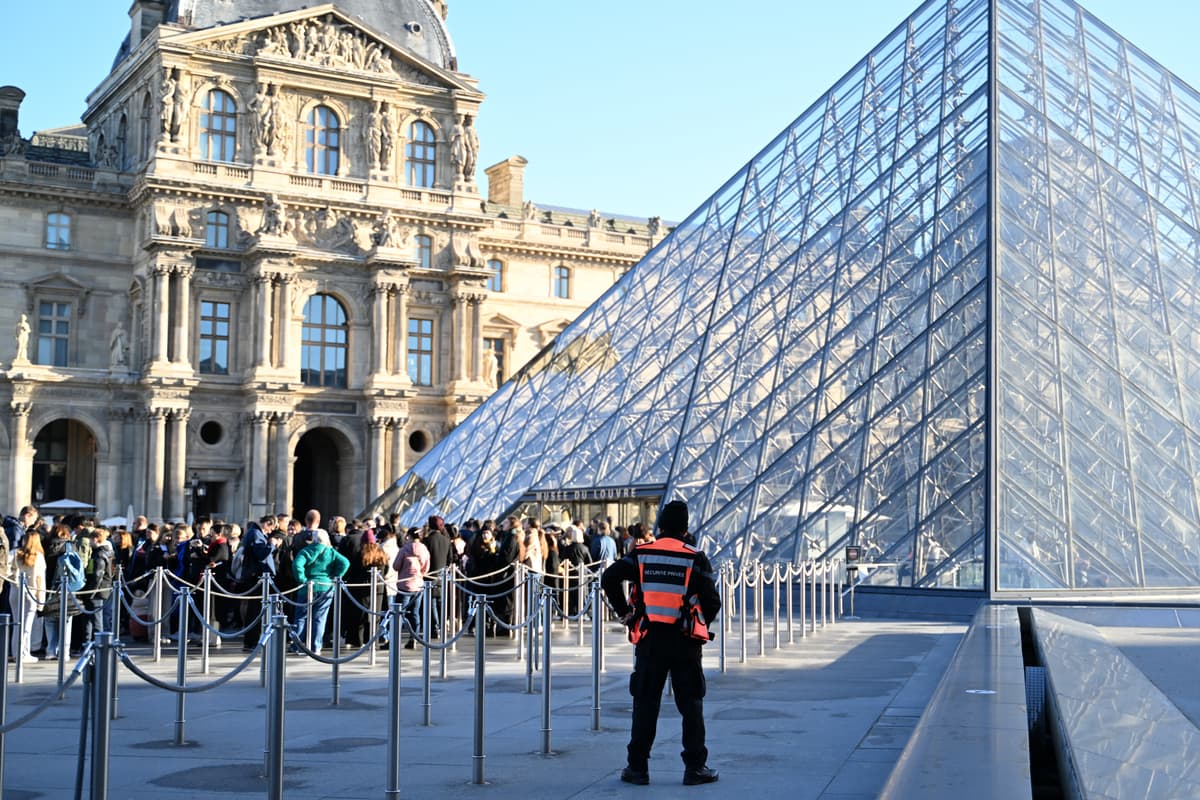 Múzeum Louvre v Paríži. FOTO:TASR/AP Photo/Emma Da Silva