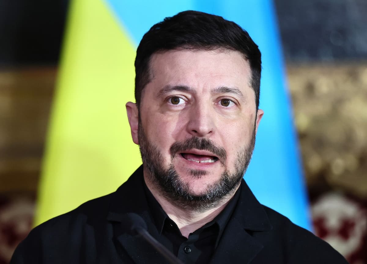 Volodymyr Zelenskyj počas príhovoru po prijatí ceny Ewalda von Kleista. Foto RONALD WITTEK / EPA / Profimedia