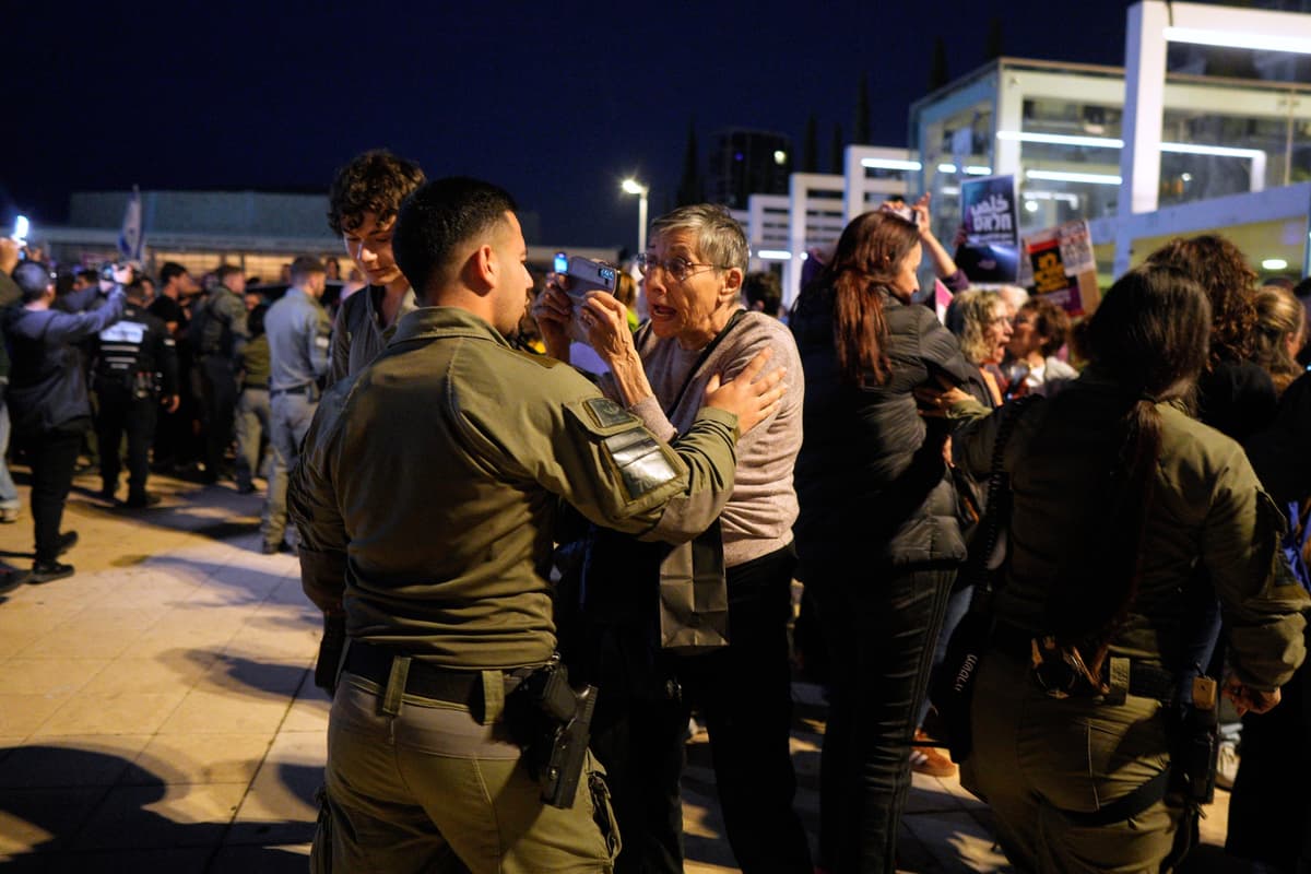 Záber z izraelského protestu proti vojne. Foto TASR/AP