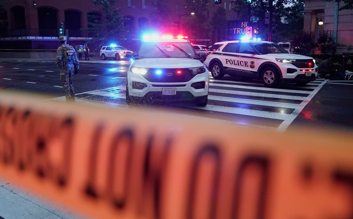 APTOPIX_White_House_Lockdown366693.jpg