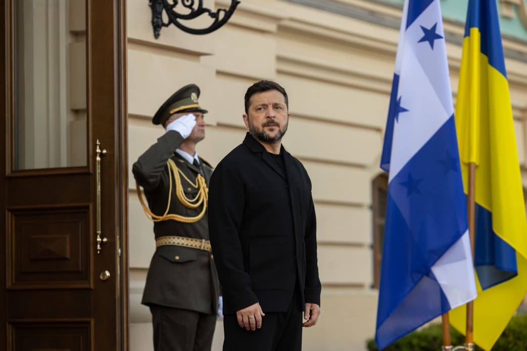 Volodymyr Zelenskyj počas návštevy prezidenta Hondurasu Nasryma Asfura v Kyjeve 19. júna 2026. Foto: Kancelária prezidenta Ukrajiny