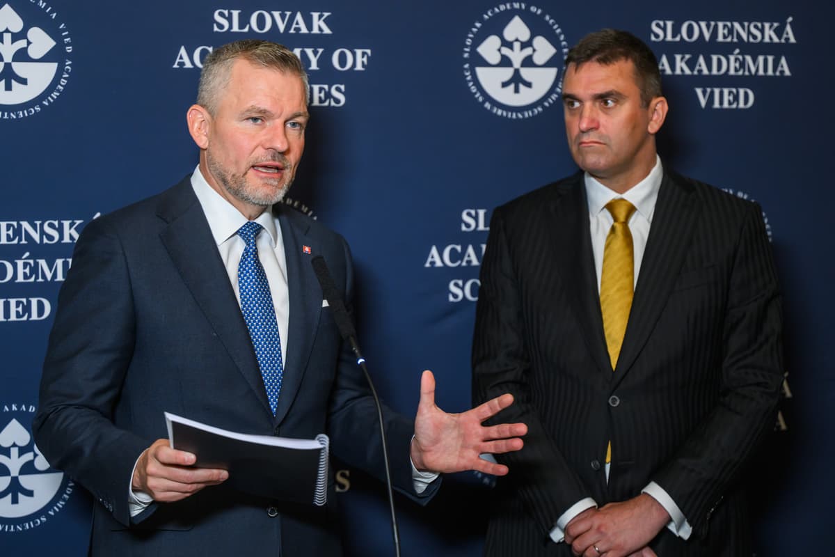Prezident Peter Pellegrini a predseda SAV Martin Venhart. Foto: TASR - Jaroslav Novák