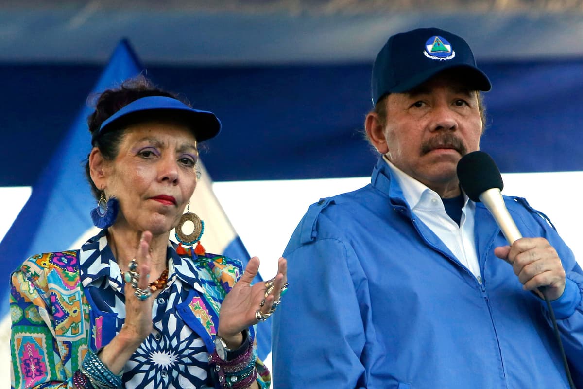 Prezident Daniel Ortega a jeho manželka Rosario Murillová v Manague v Nikarague 5. septembra 2018. Foto: TASR/AP