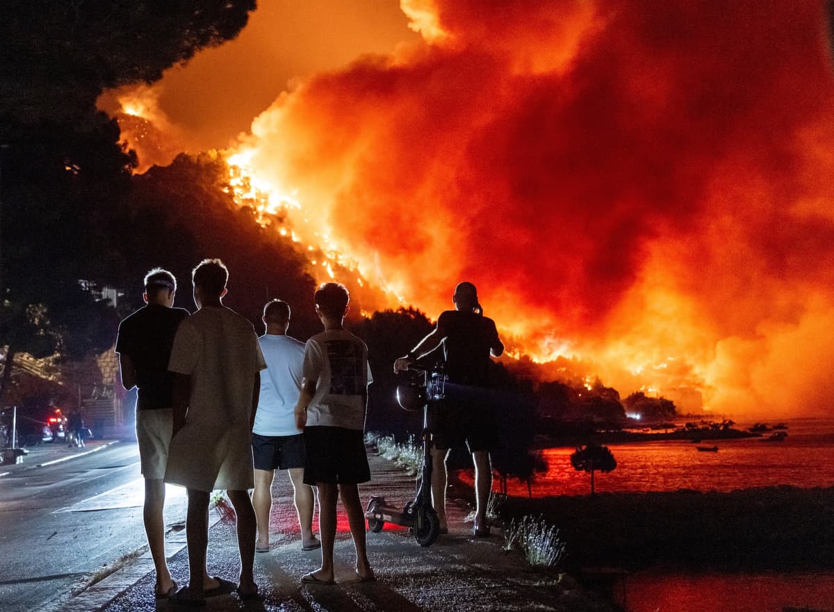 Požiar pri Omiši. Foto TASR/AP